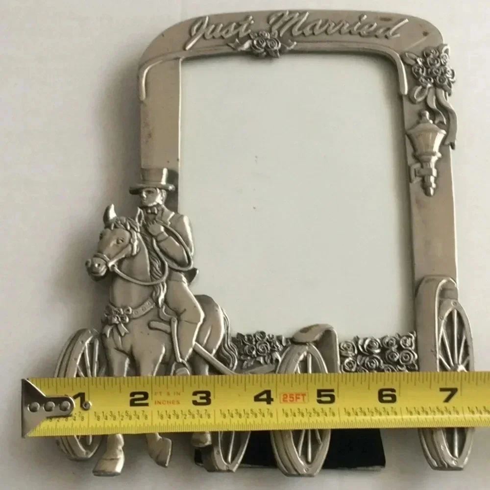 4x6 Just Married Picture Frame with Horse & Buggy